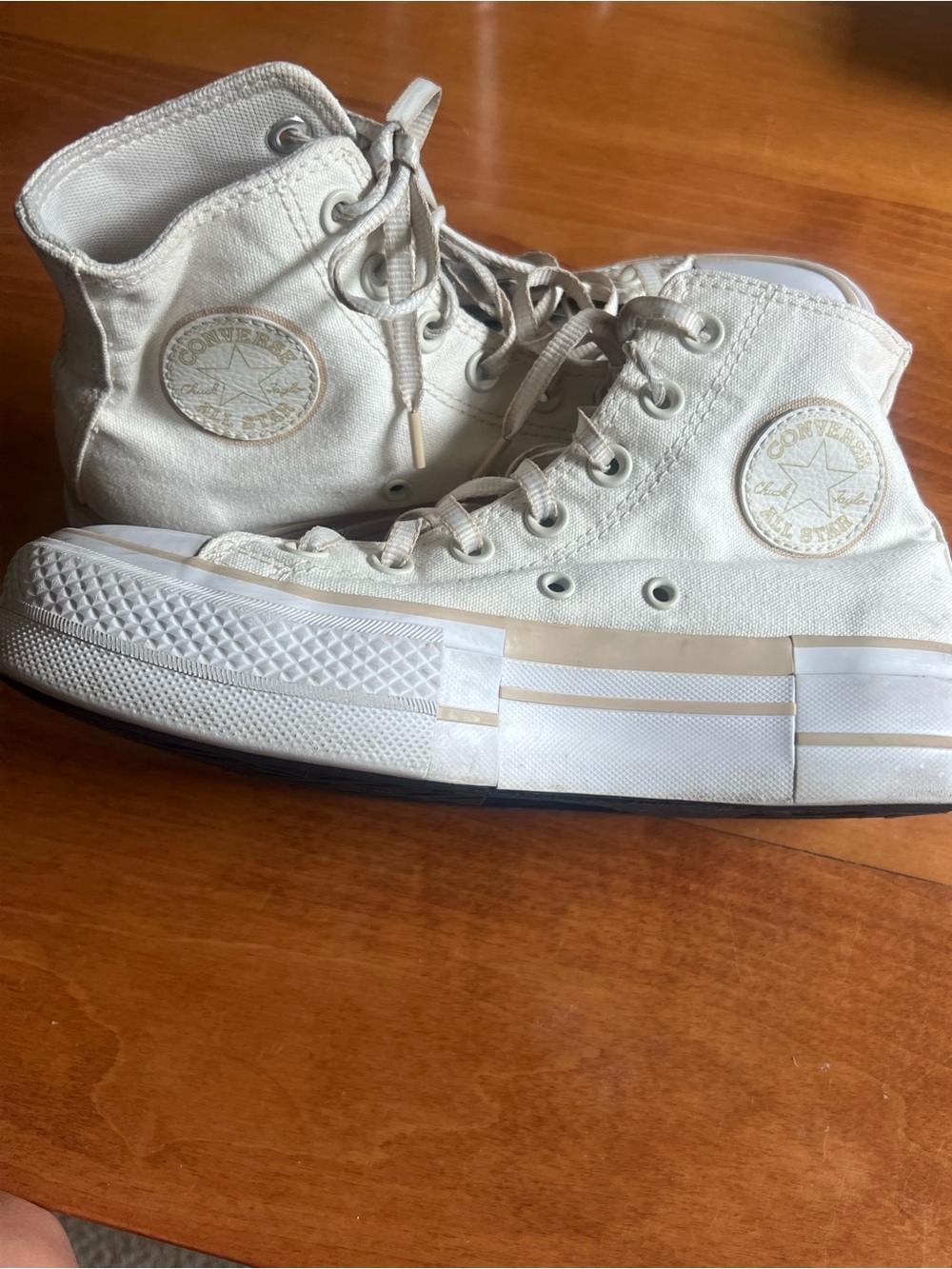 Converse Chuck Taylor All Star Lift Hi Outline sneakers